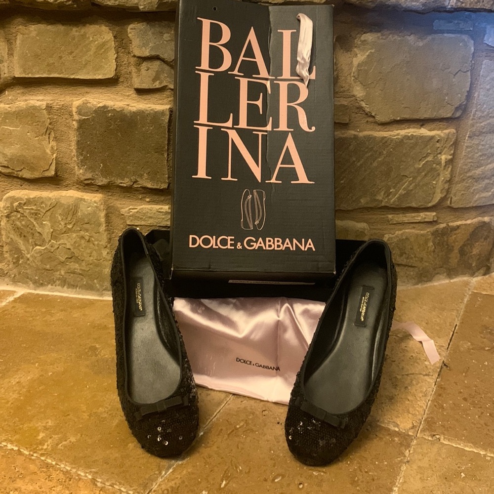 Dolce & Gabbana Ballerina Black Sequin Flats size 7, 37